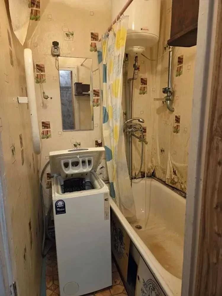 Продам 1 кімнатну квартиру на ЖМ П-5, на Бул. Слави, за адек