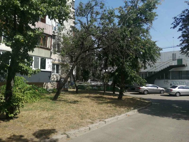 Продажа 2-комнатной квартиры 43 м², Березняковская ул., 6
