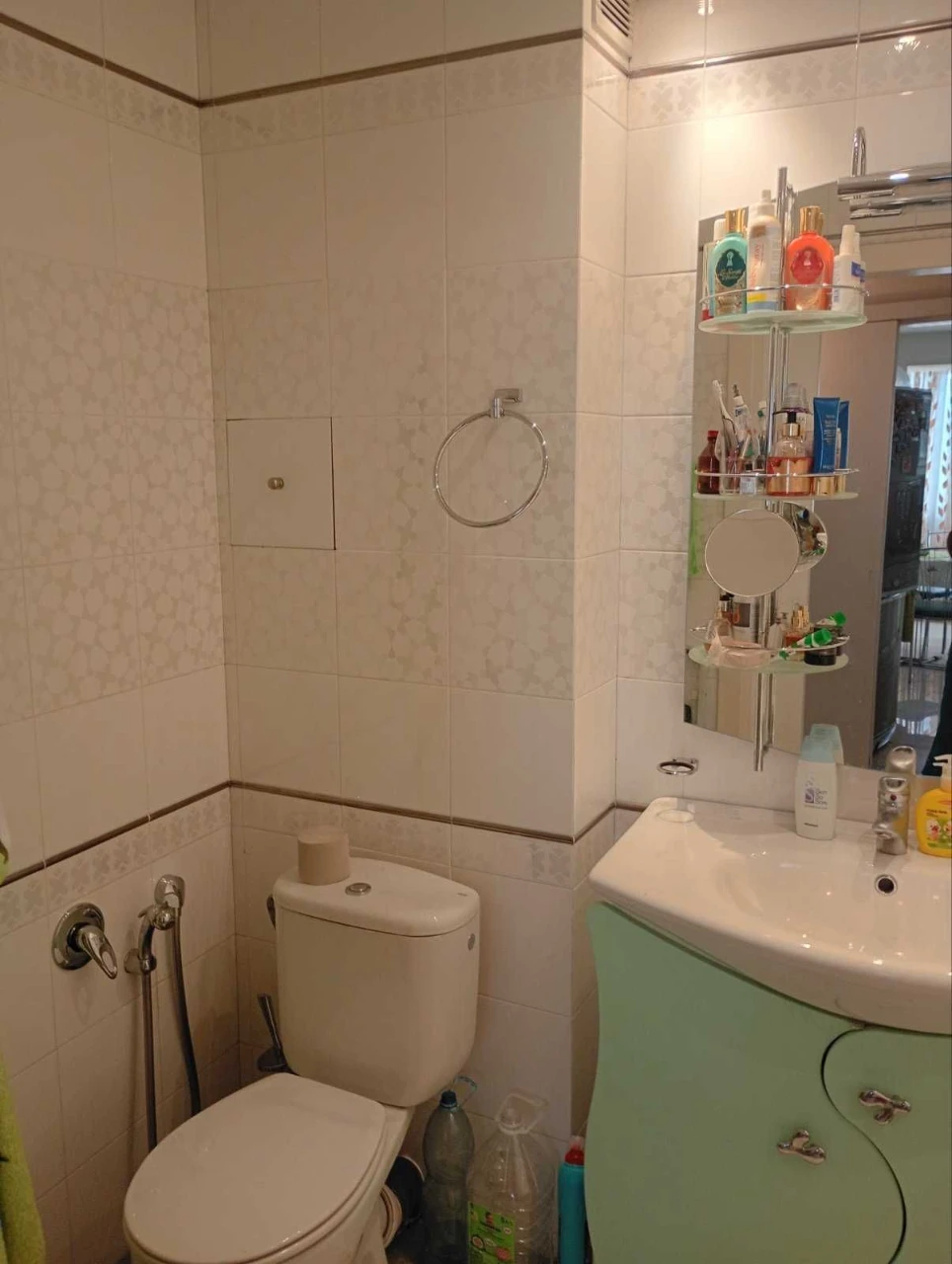 Продам 2-кімнатну квартиру в самому центрі міста — вул. Ширш