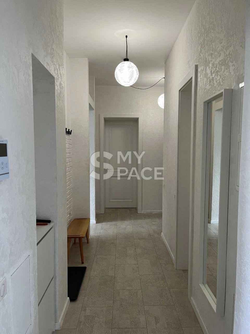 Продаж 4к квартири 127 м² Грушевського 34А Арсенальна Центр