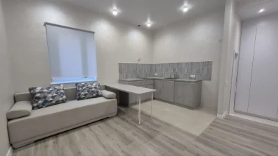 Продам 2х. Квартиру.Клубний будинок.Ремонт. меблі