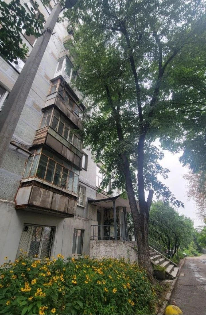 Продам 1 комнатную квартиру Гагарина/Нагорный