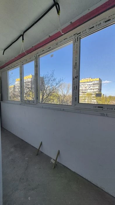 Продам 2х кімн квартиру жм Тополя   Терра  ринок, iq