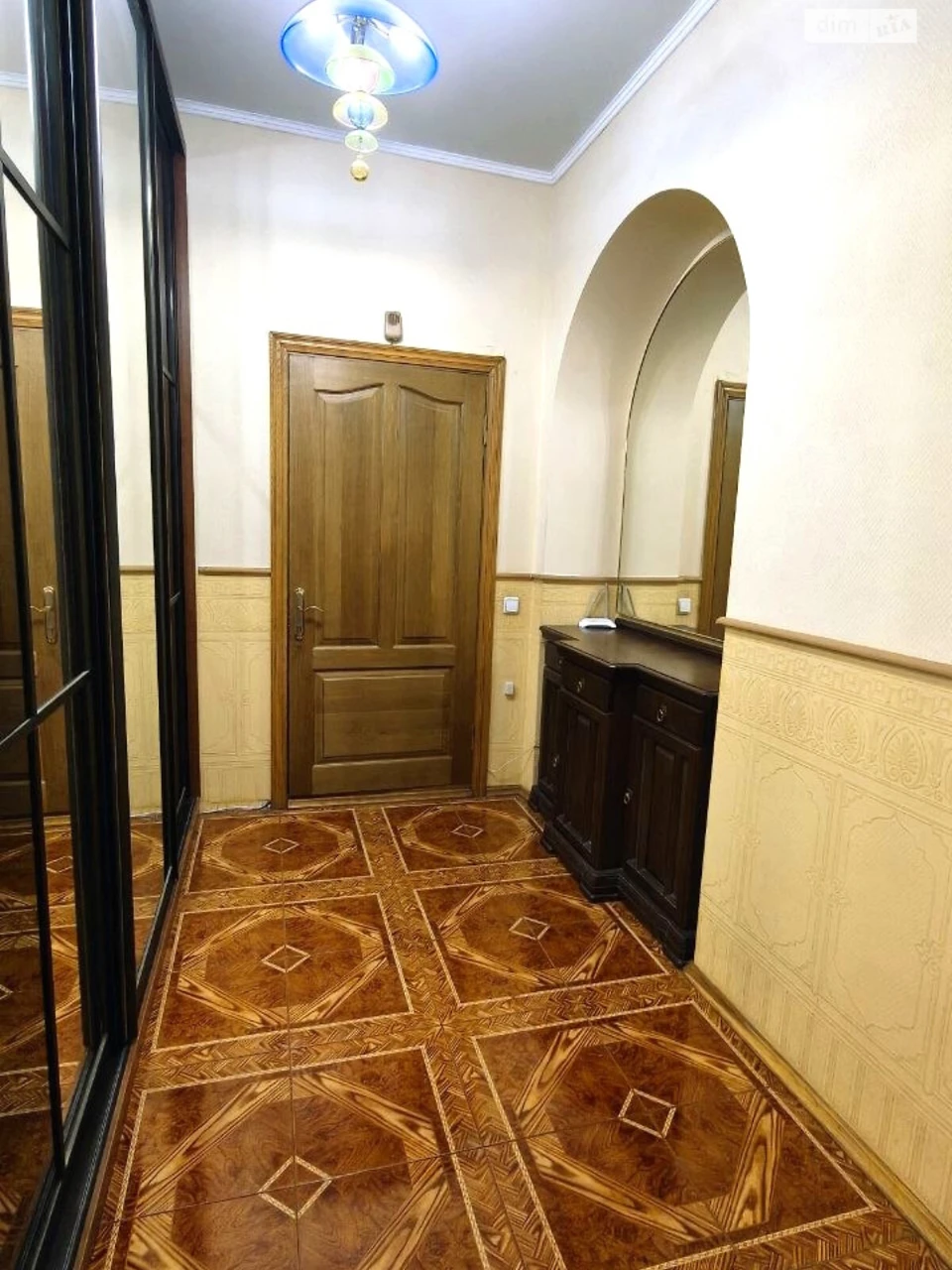 Продаж Квартира Центральний