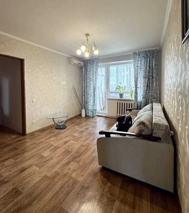 Продам отличную 2-к квартиру в высотке на ул. Калиновая - Ян