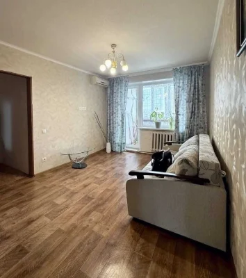 Продам отличную 2-к квартиру в высотке на ул. Калиновая - Ян
