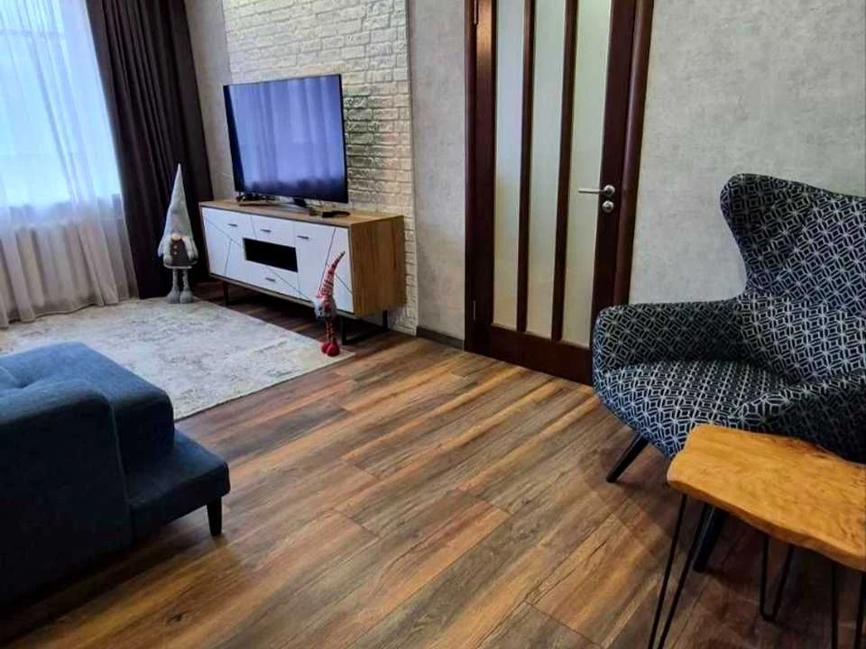 Квартира. Дніпро, житловий масив Тополя-3 вул.