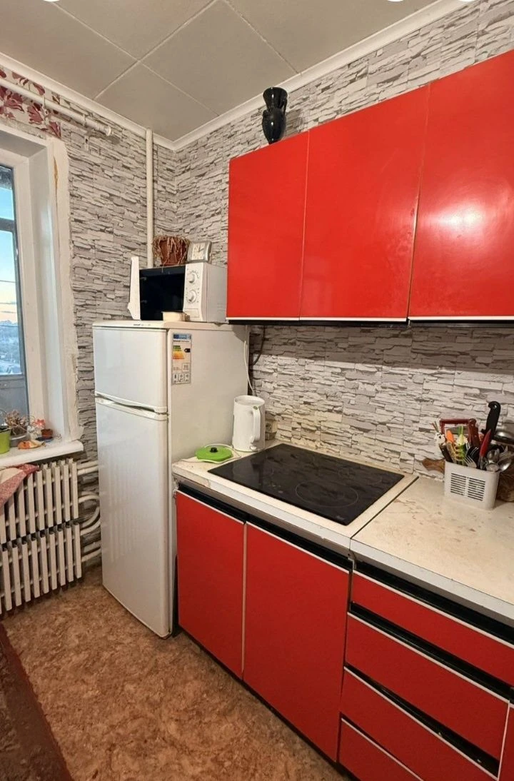 Продам 1 комнатную квартиру пр. Гагарина, Подстанция, р-н Да
