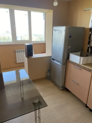 Продам 1к.ул.Ермоловой д.48, с ремонтом,40м2,цена 28.500$