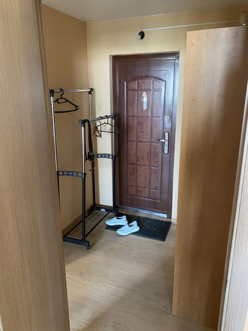 Продам 1к.ул.Ермоловой д.48, с ремонтом,40м2,цена 28.500$