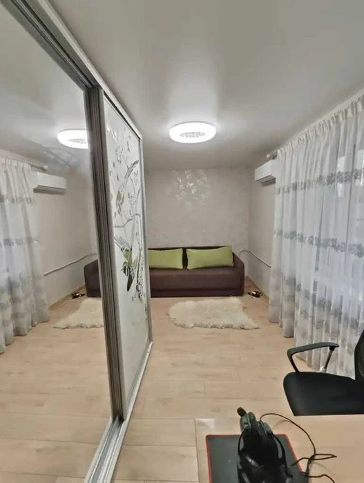 Продаж 2к квартири Тітова вул. Алана Шепарда 11 Чечелівський