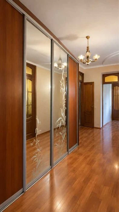 Продаж 2к квартири Нагорний пл. Соборна 7 а Соборний