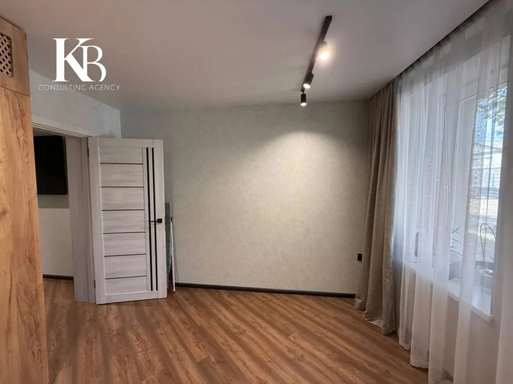 Продам 2 кімнатну квартиру вул. Шухевича
