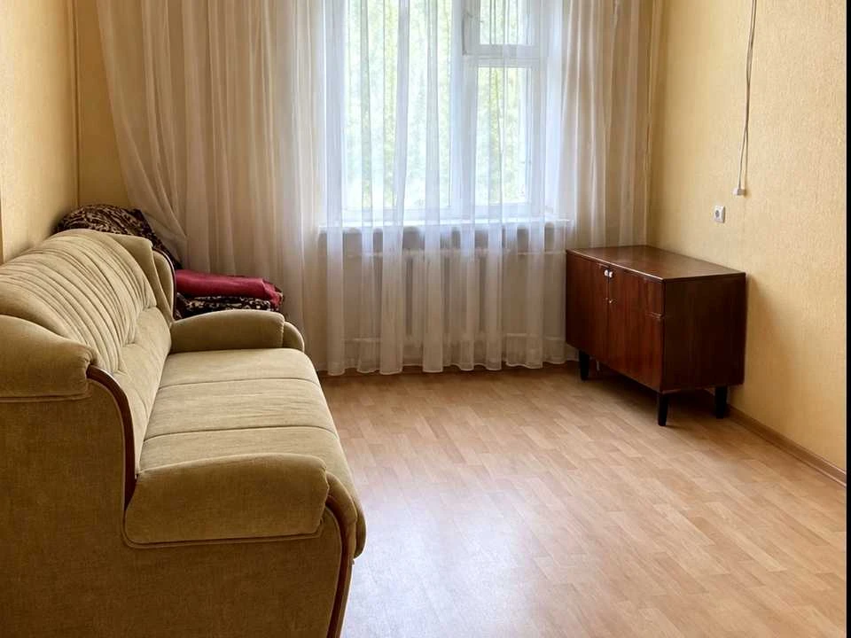Квартира. Дніпро, Придніпровська вул.