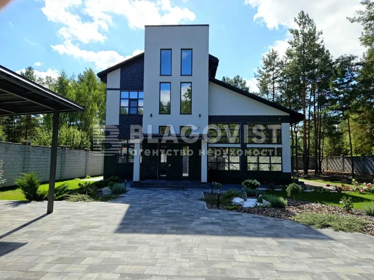 Оренда будинку вул. Конквеста Роберта в Києві / Q-38942