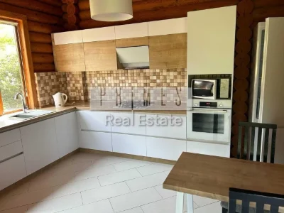 Продаж 5к будинку, є газ, генератор, бомбосховище, вул. Олек
