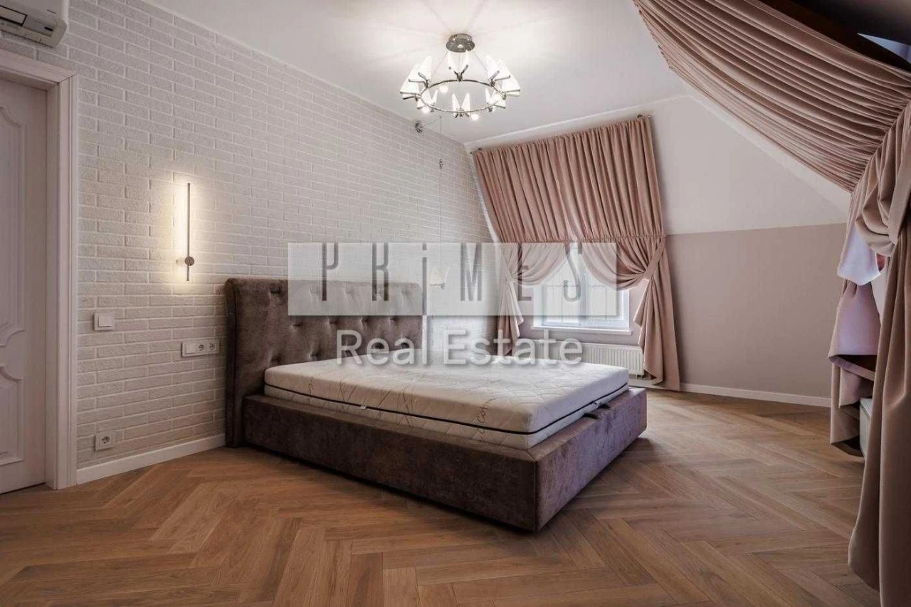 Без% Продаж будинка на Печерську, камін, автономний будинок,