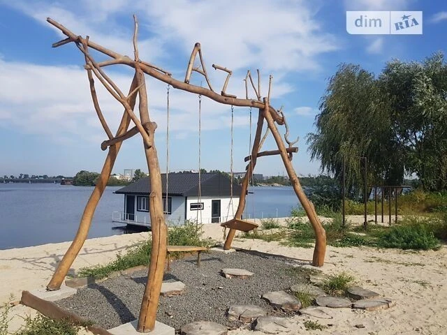 Довгострокова оренда будинку від посередника бесідка на вул.