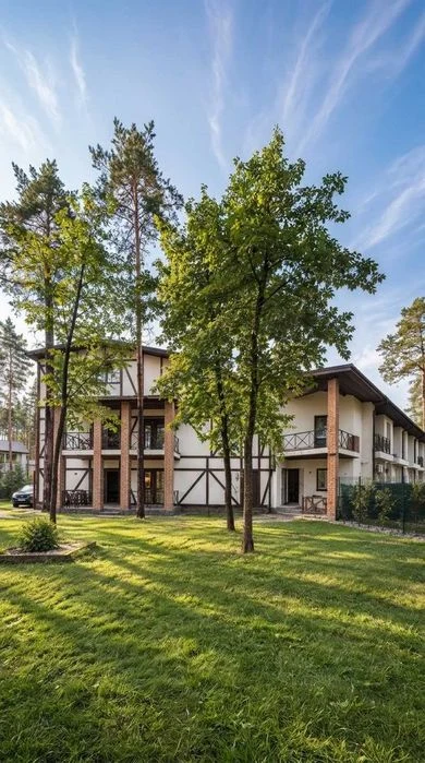 ПРОДАЖ таунхаусу СЕРЕД ЛІСУ для комфортного проживання, або