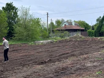 Ділянка. Дніпро, Южмашевская