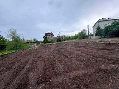 Ділянка. Дніпро, Южмашевская