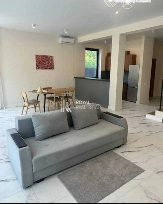 Продаж Дуплекс Київ Биківня 166 м² 4 кімнати Ділянка 5 соток