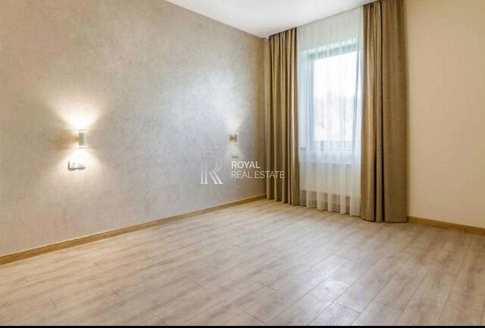 Продаж Дуплекс Київ Биківня 166 м² 4 кімнати Ділянка 5 соток