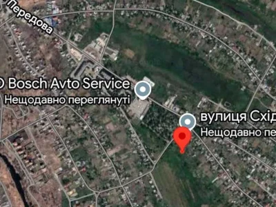 Ділянка. Дніпро, Східна вул.