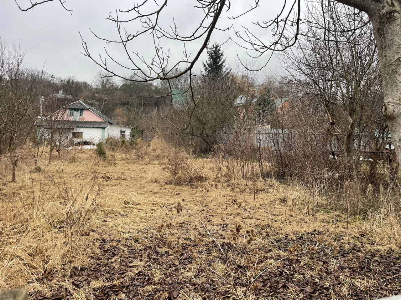 Продаж земельної ділянки вул. Квітки-Основ'яненка в Києві /