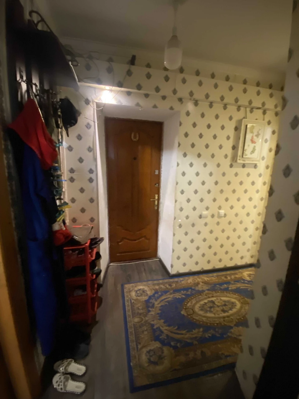 Доглянутий і цегляний будинок в центрі Ленселощі- Магістраль