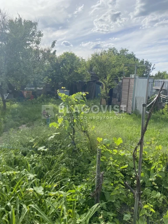 Продаж земельної ділянки вул. Воскресенські сади в Києві / D