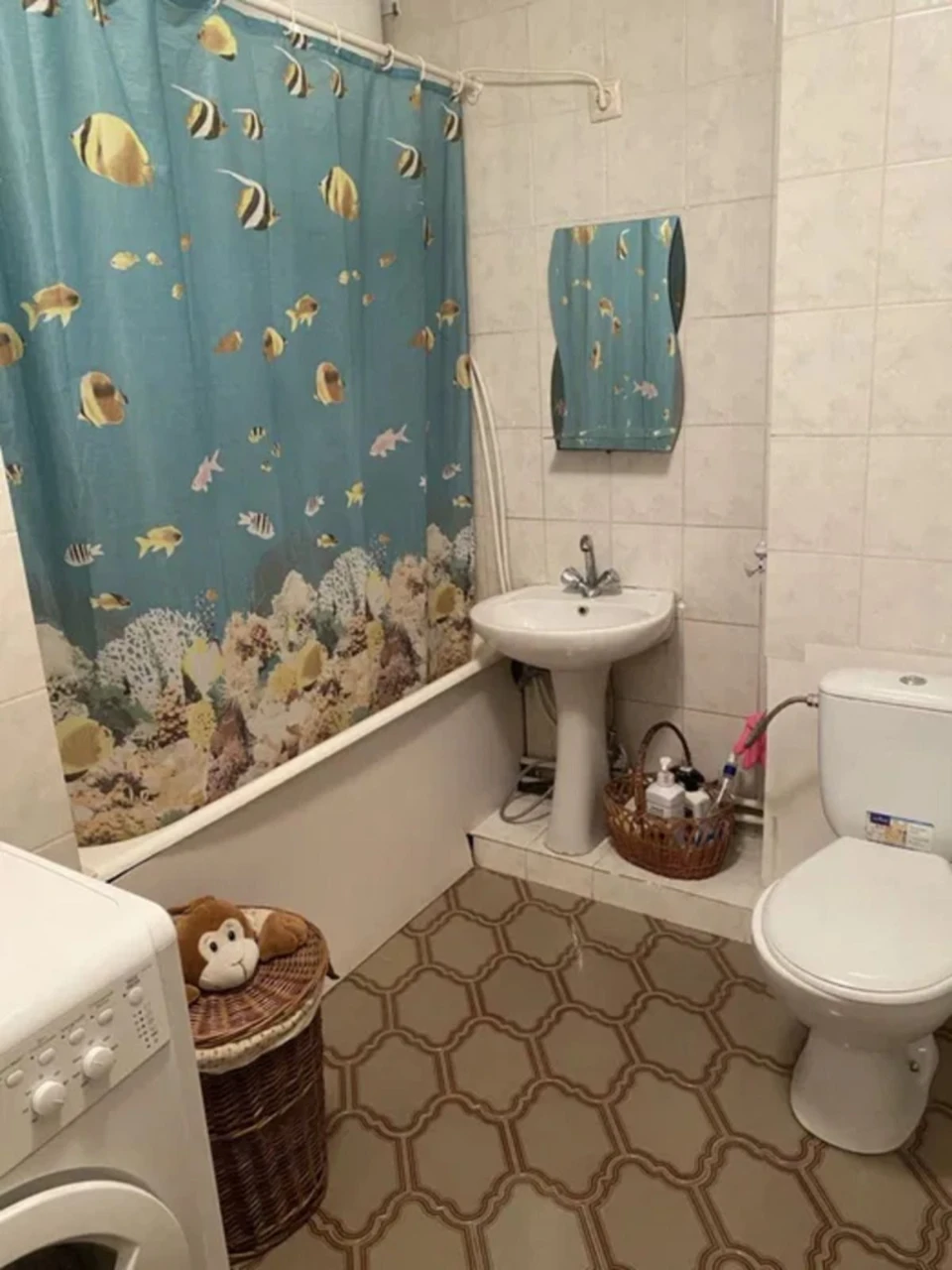 Продам 3 к. квартиру, проспект Небесной Сотни, госпрограммы