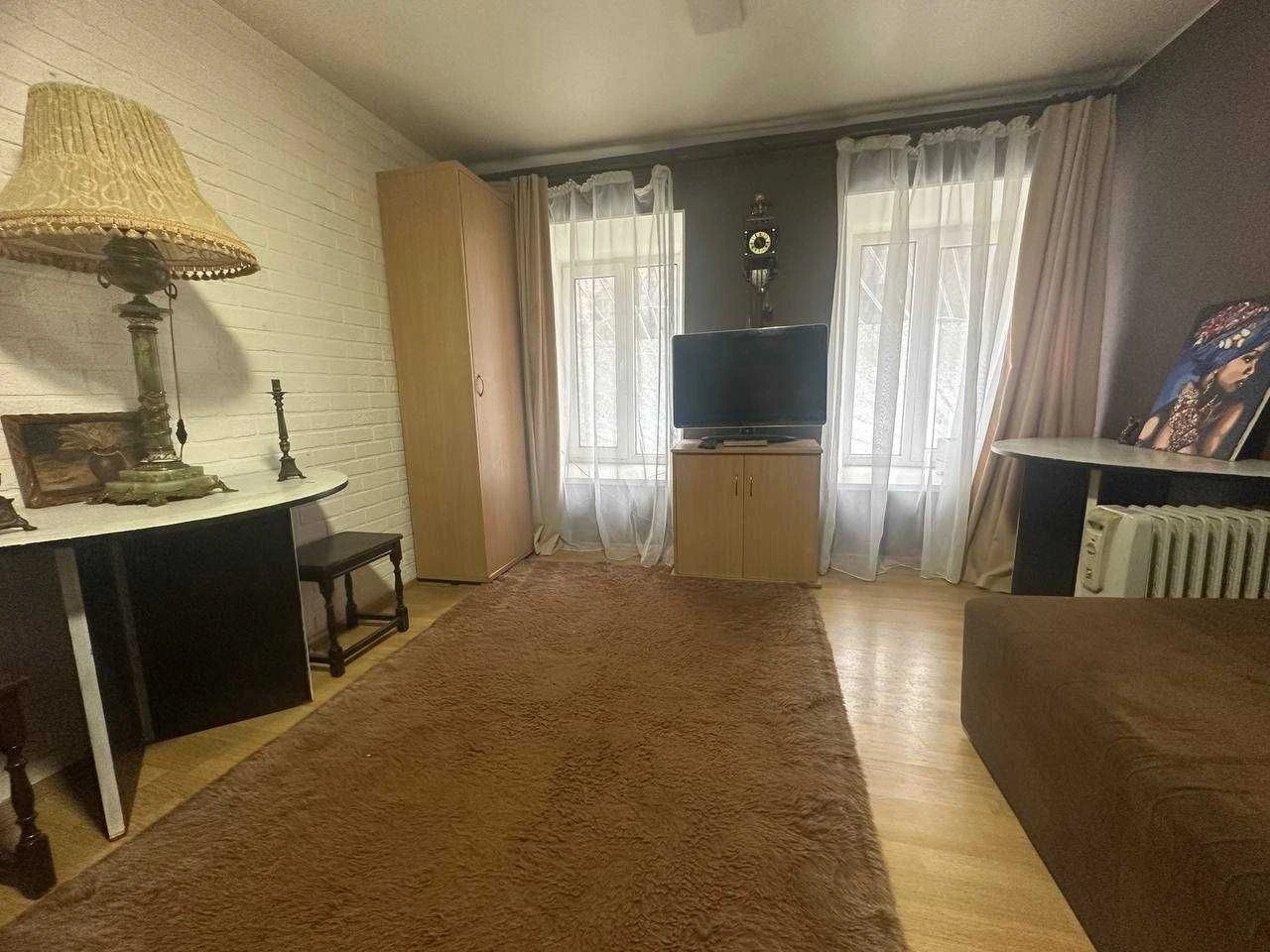 Продам 1-ком.кв.в центре города, можно під комерцію (377-699