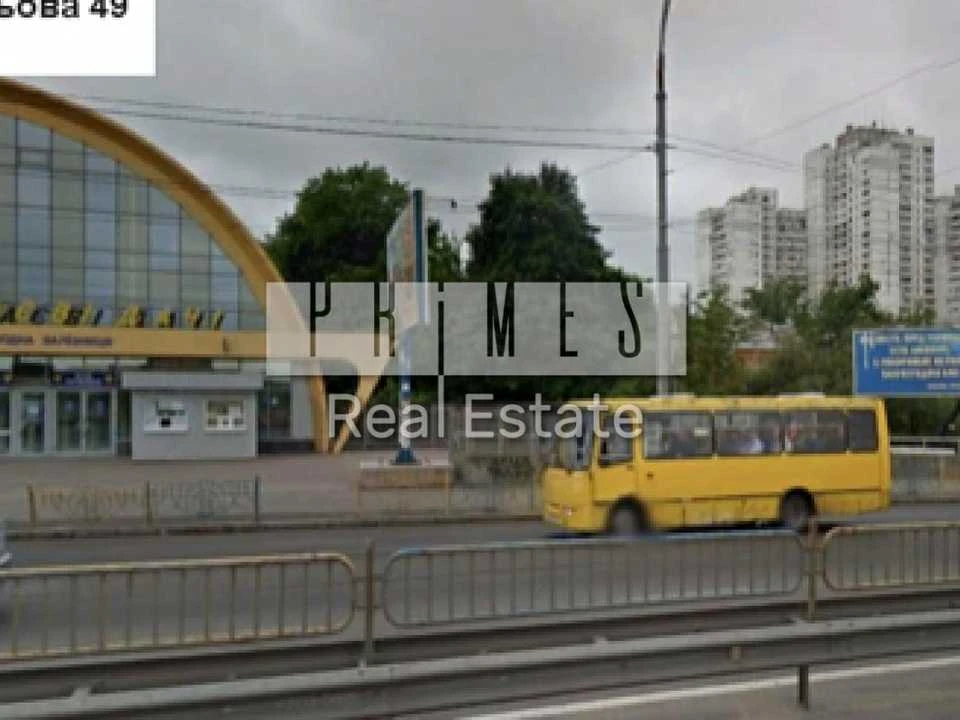 Ділянка. Київ, Польова вул.