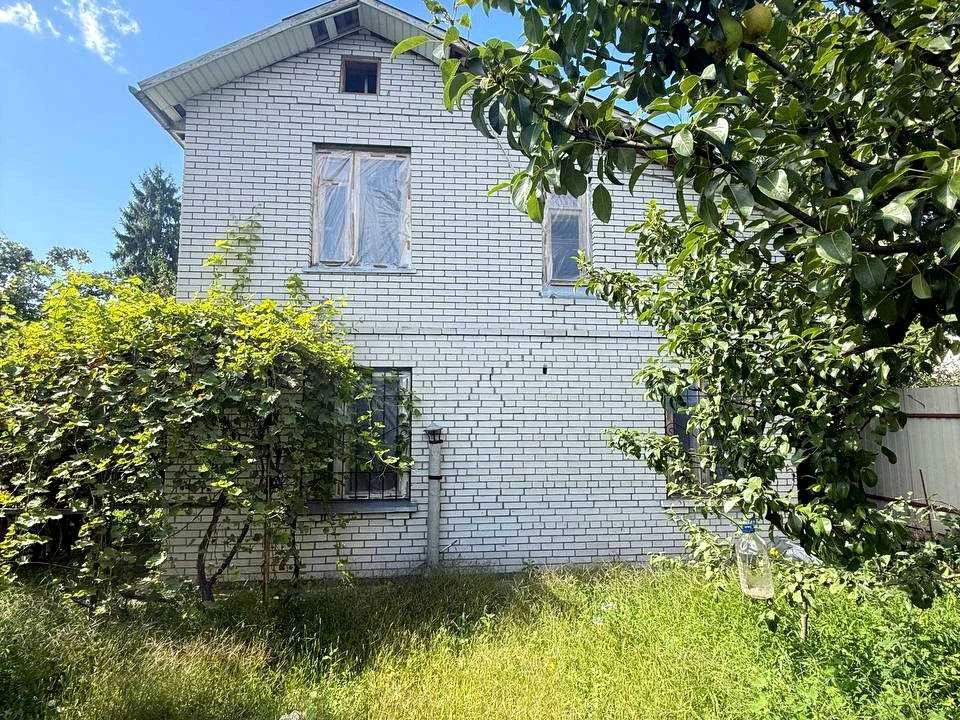 Ділянка. Київ, 24-та Садова вул.