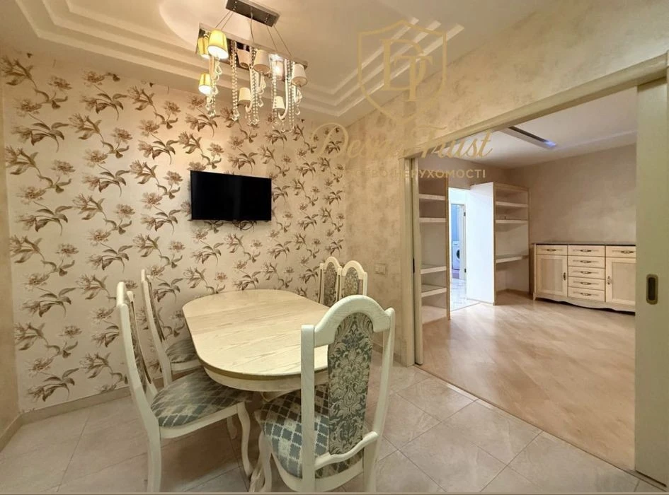Продаж 3к кв 100 м² на вул. Алма-Атинська 37Б (Алматинська)