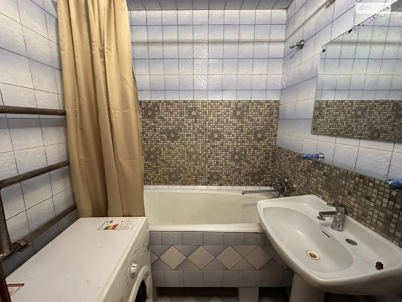 Продаж Квартира Ближні Млини