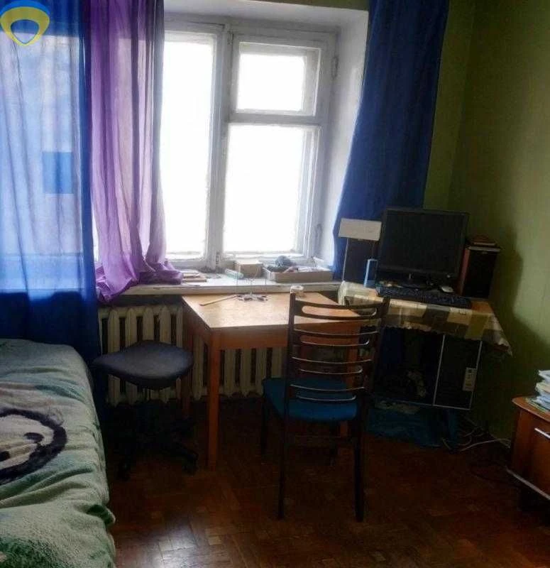 Продаётся 4х комнатная квартира. 7ст.Б.Фонтана.