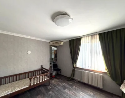Продається 2кім квартира вул. Сім'ї Глодан (Ільфа і Петрова)