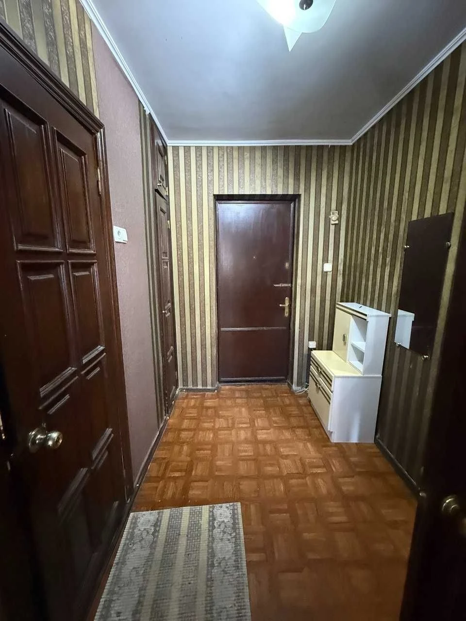 Продам-1 ком. квартиру на Таирова/пр.  Небесной сотни!