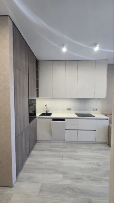 61 Жемчужина Kadorr City Краснова Балкон Гардеробная