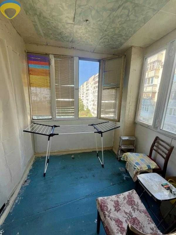 Квартира на Ак. Королева с большой лоджией.