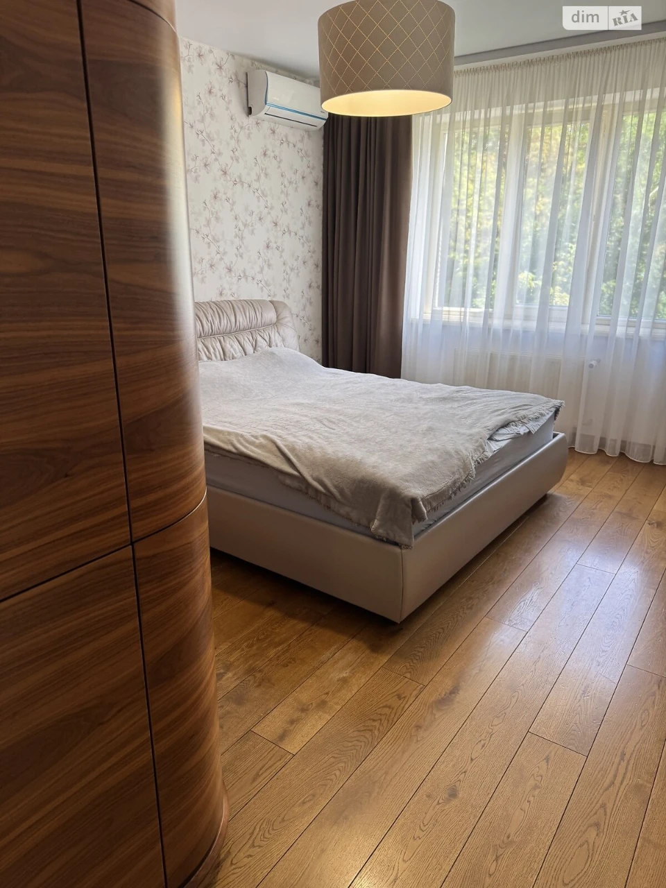 Продажа квартир Клепаров.
