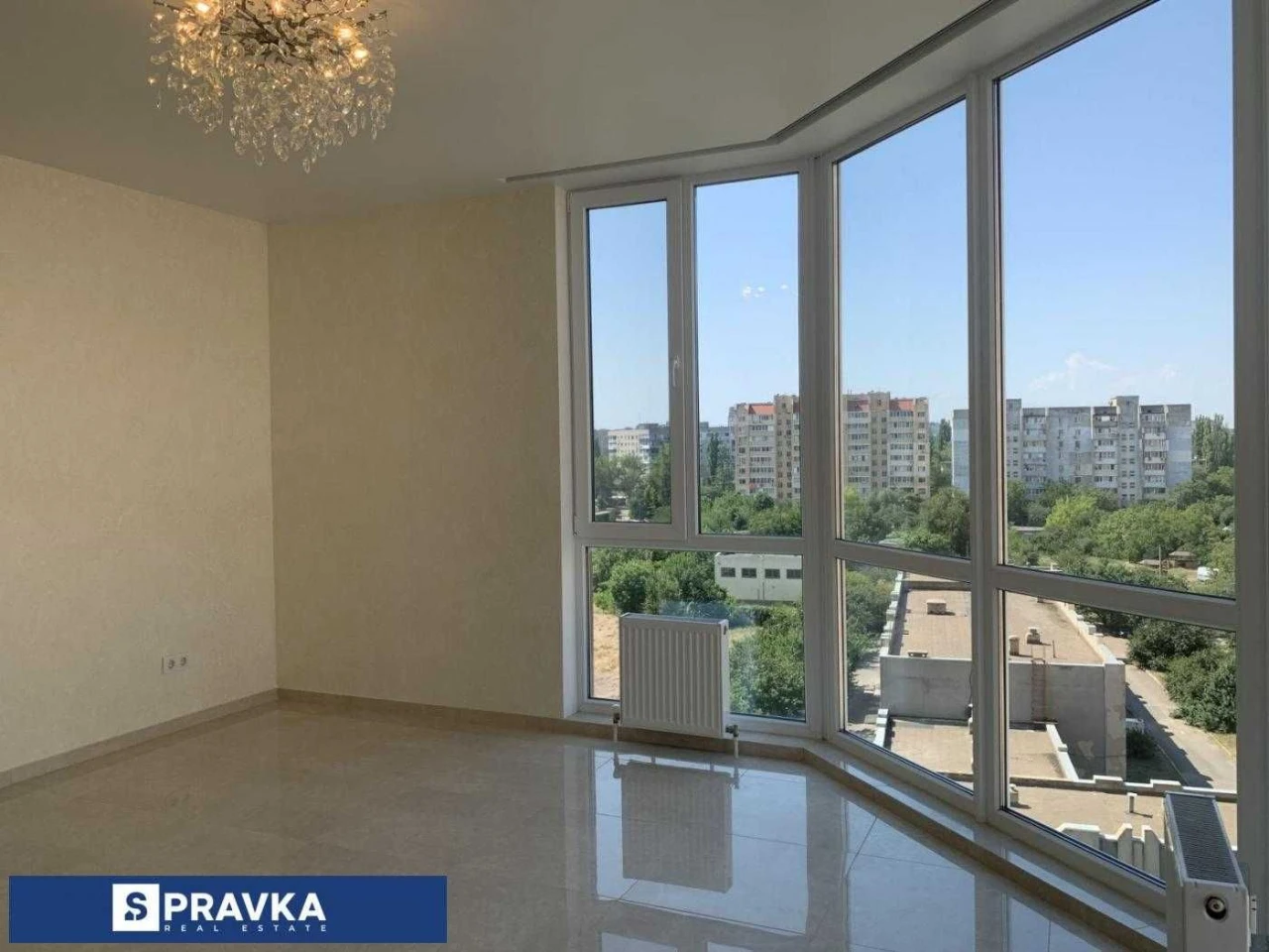 Сучасна 2-кімнатна квартира в зданому будинку з якісним ремо