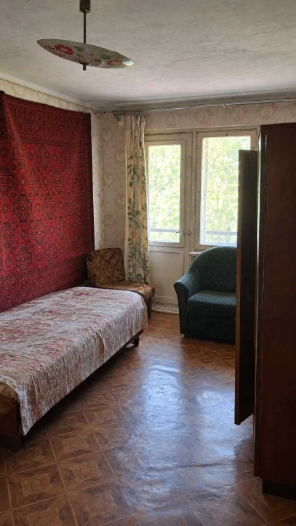 2-кімнатна квартира на 4 поверсі на Малиновського/Сільпо