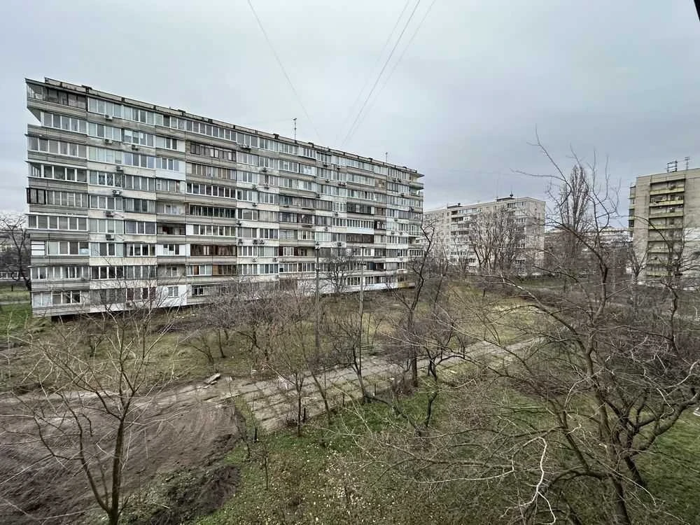 Sale of a 2-room apartment 50.6 m², Marshala Malinovskyi in
