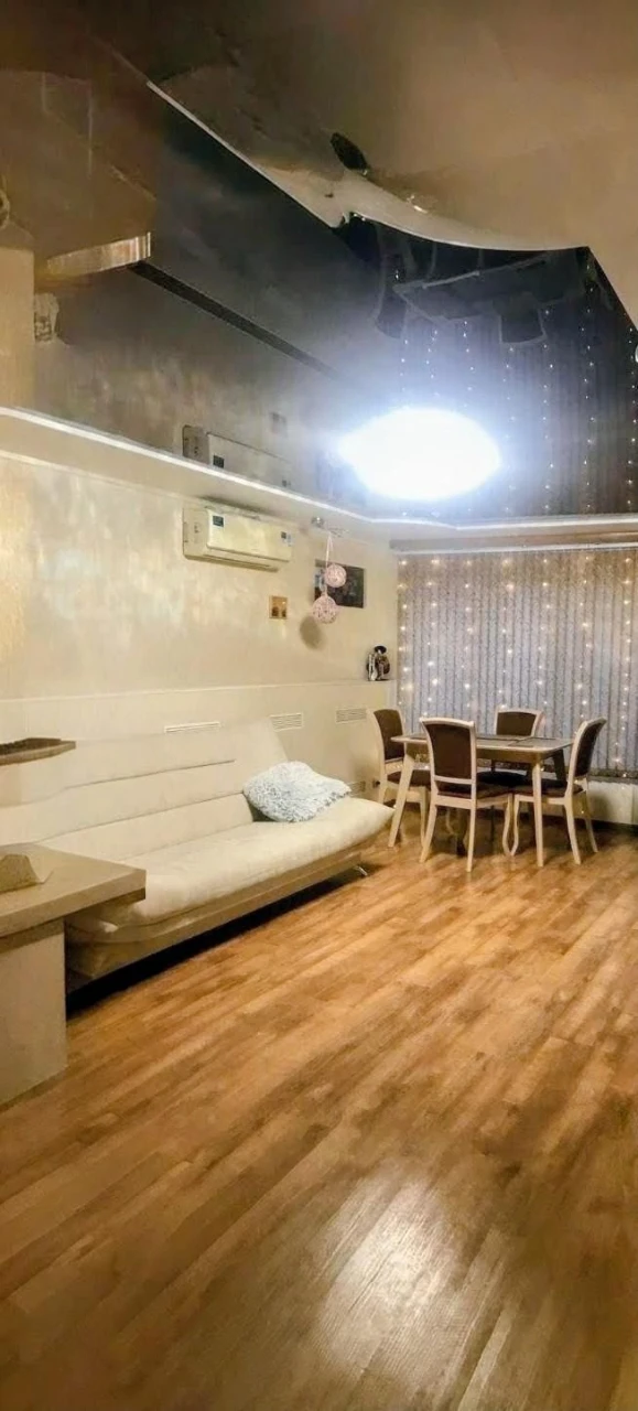 у продажу 2-поверховий Будинок, 133 м²