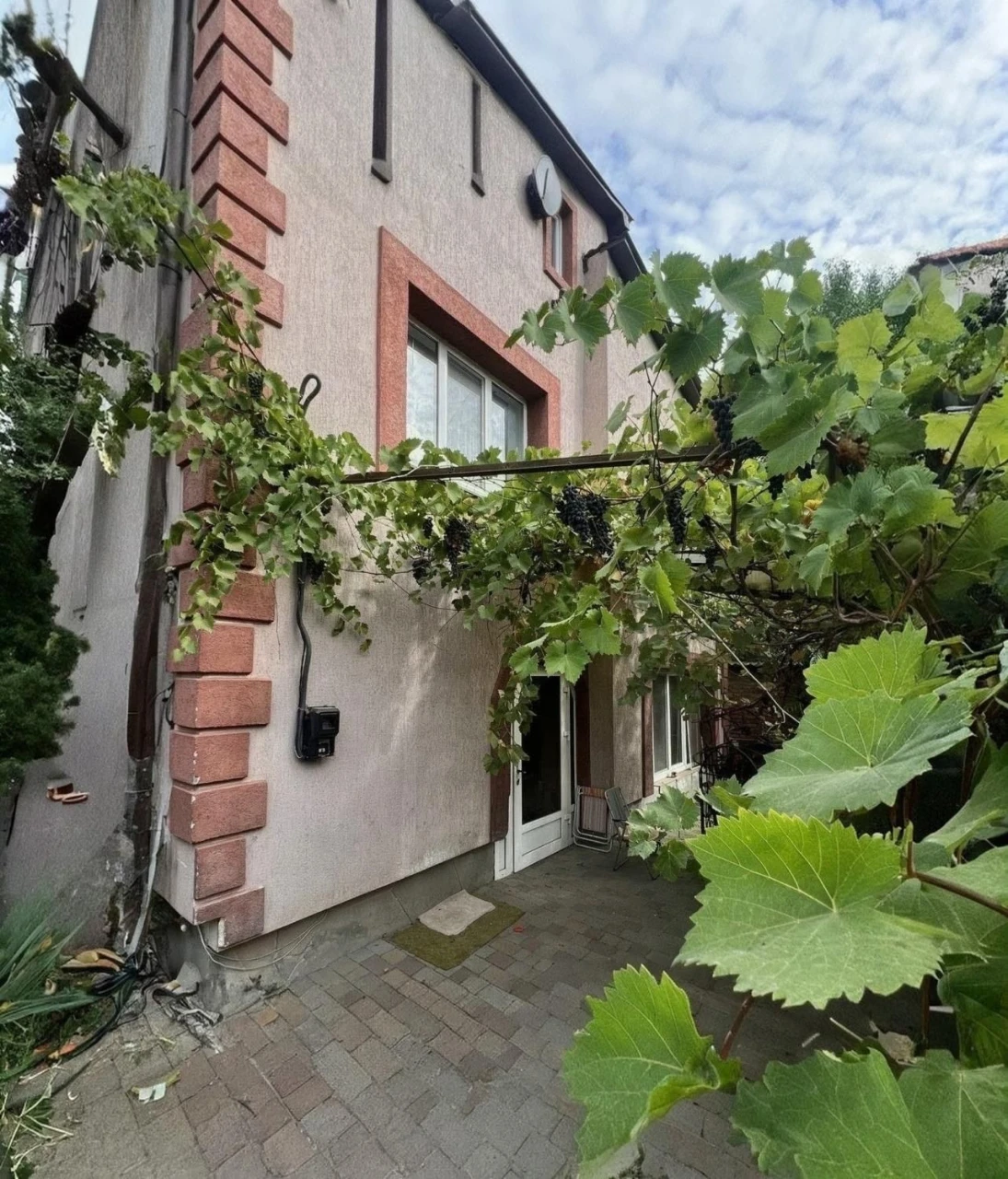 у продажу 2-поверховий Будинок, 133 м²