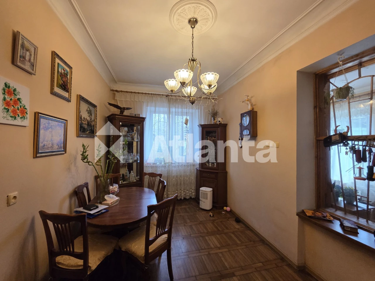 Будинок на Черьомушках! 5 соток, 2 автономні частини, гараж,