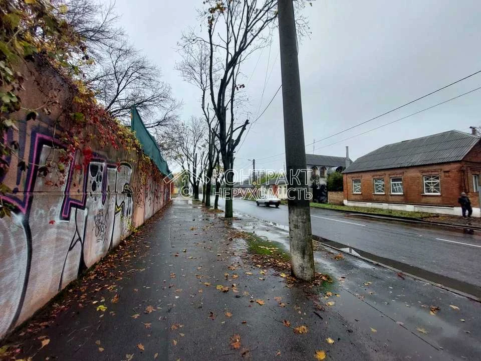 Ділянка. Харків, Польова вул.